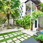 Tiga Lima Homestay