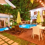 Tiga Lima Homestay